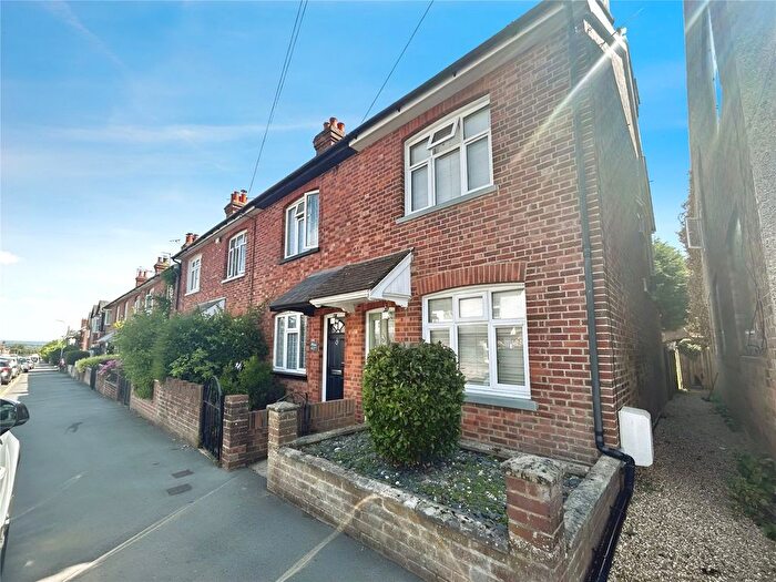 2 Bedroom End Terrace House For Sale In Southwood Road, Tunbridge Wells, Kent, TN4