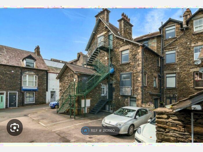 2 Bedroom Flat To Rent In Off North Terrace, Bowness-On-Windermere, Windermere, LA23