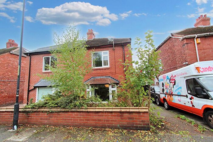 3 Bedroom Semi Detached House For Sale In Clifton Road, Grainger Park, Newcastle Upon Tyne, Tyne And Wear, NE4