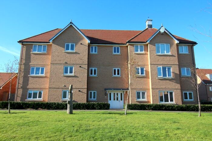 2 Bedroom Flat To Rent In Kensington Way, Polegate, East Sussex, BN26