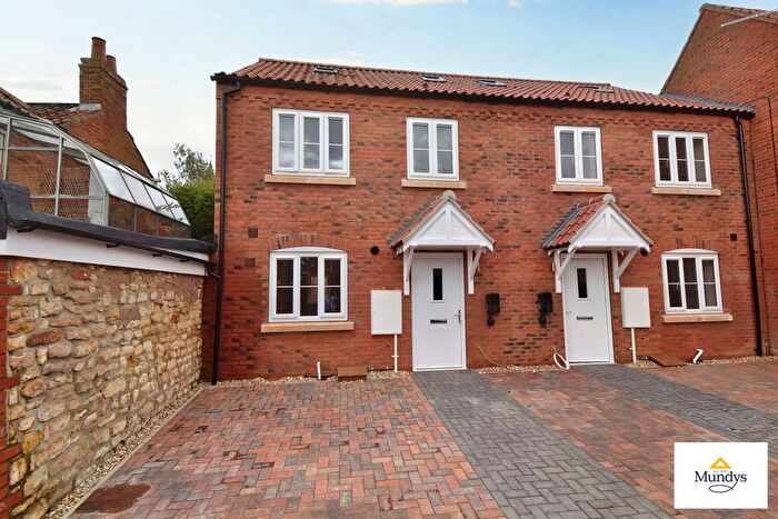 3 Bedroom Town House For Sale In Francis Street, Off Newport, Lincoln, LN1