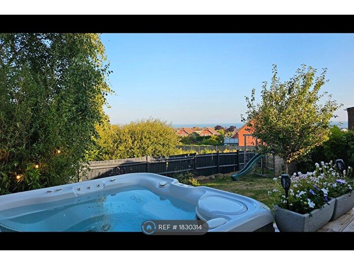 3 Bedroom Semi-Detached House To Rent In Norview Road, Whitstable, CT5