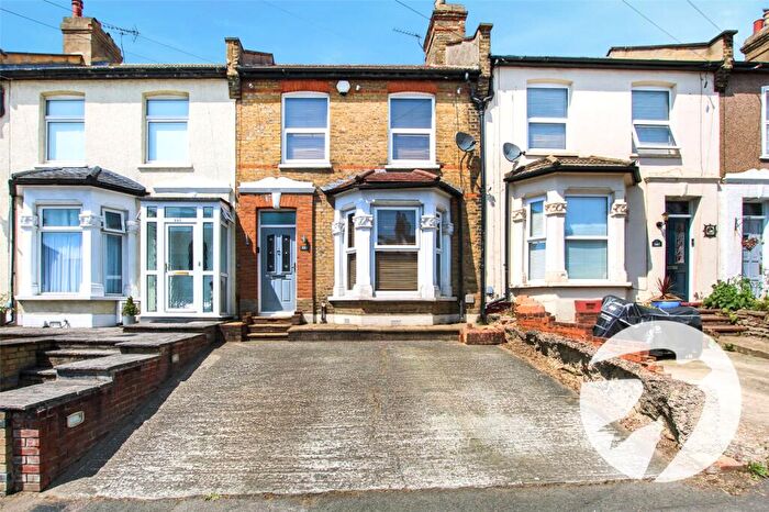 3 Bedroom Terraced House For Sale In Rochester Way, London, SE9