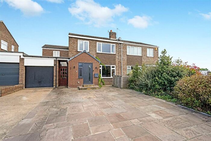 5 Bedroom Semi-Detached House For Sale In Eden Park, Gainford, Darlington, DL2