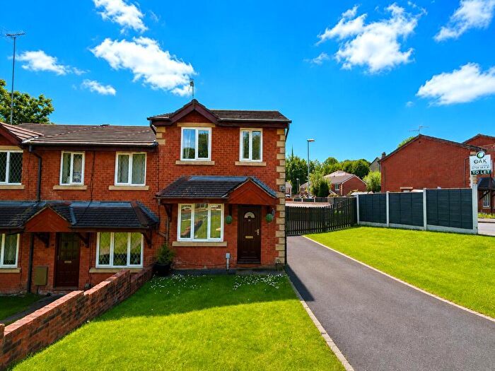 3 Bedroom Semi-Detached House To Rent In Margroy Close, Rochdale, Greater Manchester, OL12