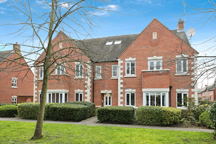 2 Bedroom Flat To Rent In Coopers Close, Stratford Upon-Avon, CV37