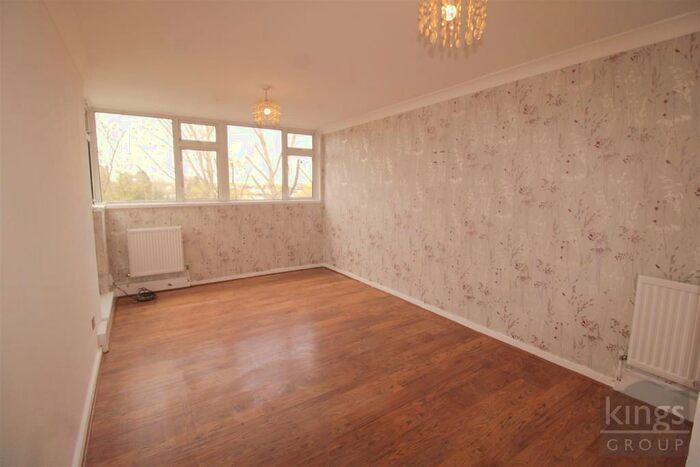 1 Bedroom Apartment To Rent In Brockles Mead, Harlow, CM19