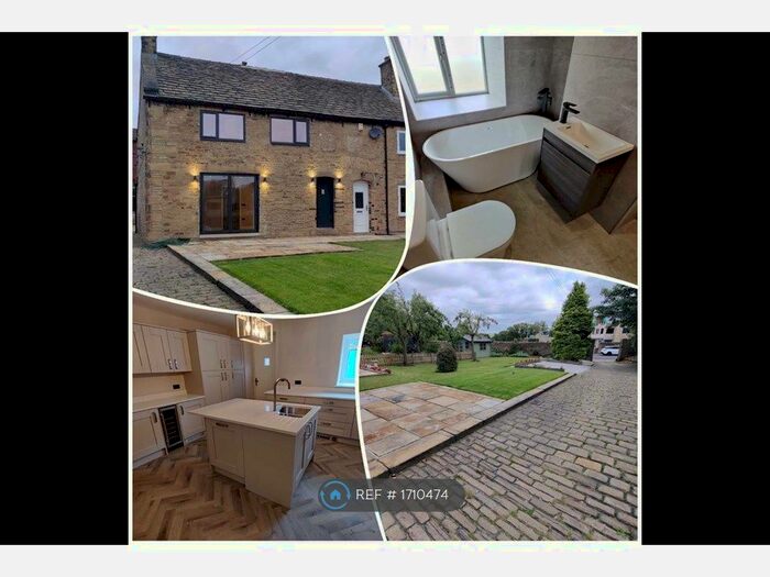 3 Bedroom Semi-Detached House To Rent In The Royds, Halifax, HX3