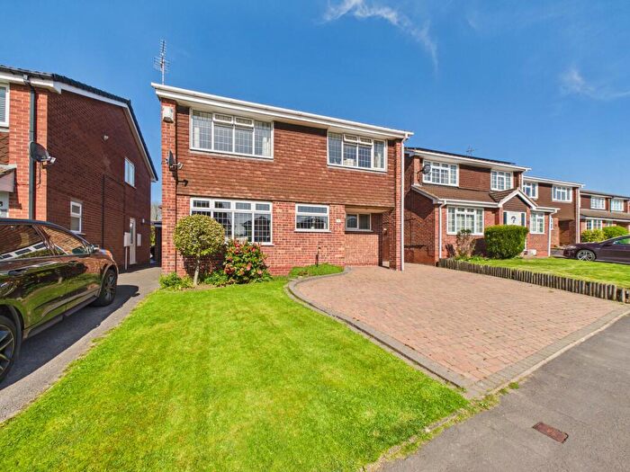 4 Bedroom Detached House For Sale In Inglewood Avenue, Mickleover, DE3