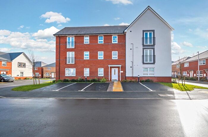 2 Bedroom Flat To Rent In Campbell Drive, Upper Lighthorne, Leamington Spa, Warwickshire, CV33