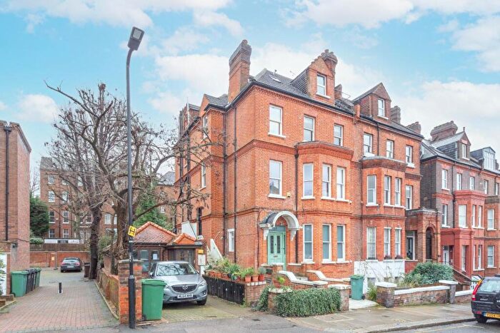 2 Bedroom House For Sale In Frognal, London, NW3