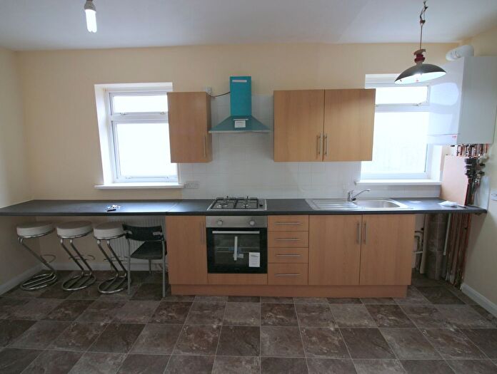 2 Bedroom Flat To Rent In Pembroke Road, Ilford, IG3