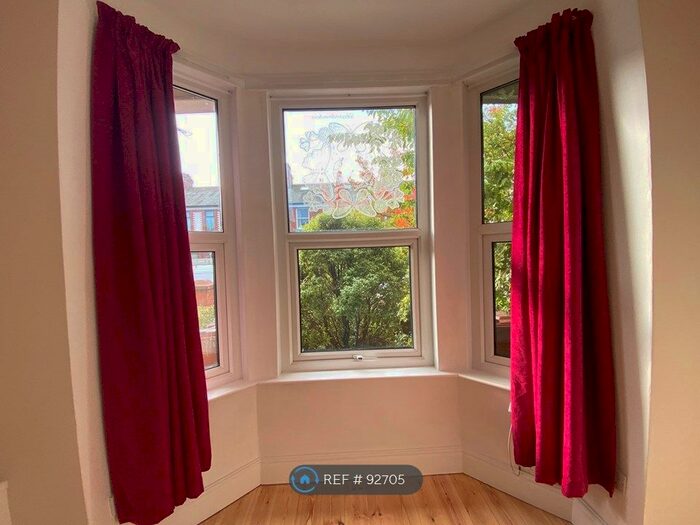 3 Bedroom Terraced House To Rent In Scott Avenue, Manchester, M21