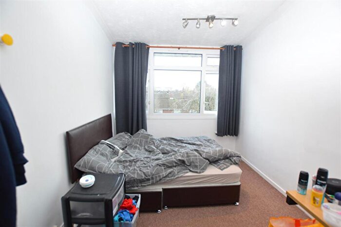 3 Bedroom Flat To Rent In Northfields, Norwich, NR4