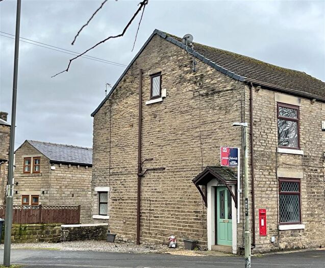 3 Bedroom End Terrace House For Sale In Woolley Bridge, Hadfield, Glossop, SK13