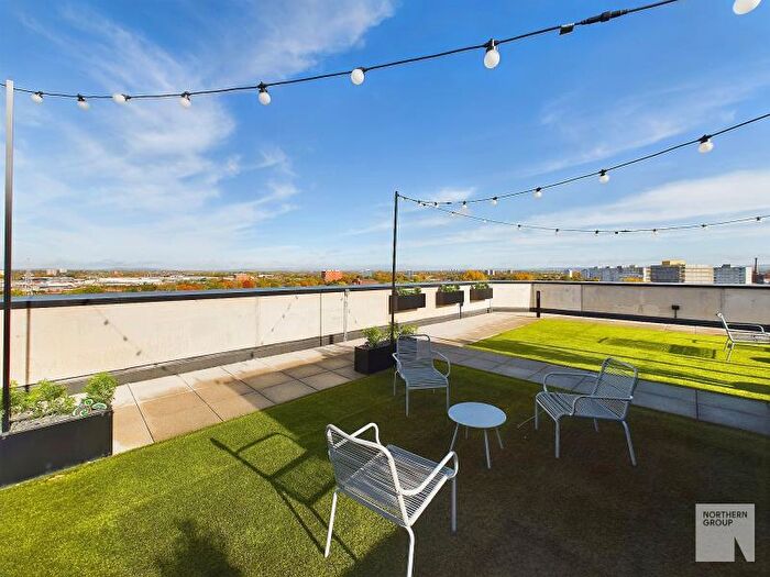 2 Bedroom Apartment To Rent In Apt . :: One Silk Street, M4