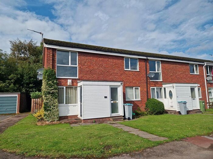 2 Bedroom Flat To Rent In Grove Street, New Balderton, Newark, NG24