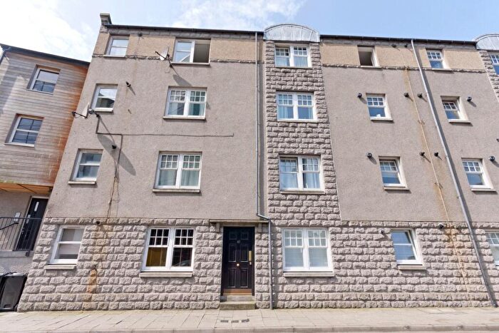 2 Bedroom Flat To Rent In Summer Street, City Centre, Aberdeen, AB10