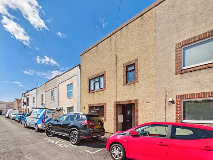 3 Bedroom Terraced House For Sale In Alfred Street, Redfield, Bristol, BS5