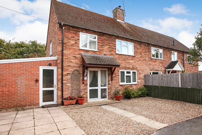 3 Bedroom Semi-Detached House For Sale In Grays Lane, Moreton-in-Marsh, Gloucestershire., GL56
