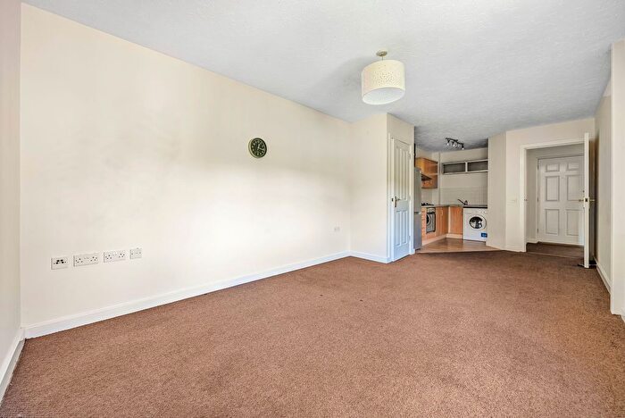 2 Bedroom Flat To Rent In Carlton Street, Farnworth, BL4