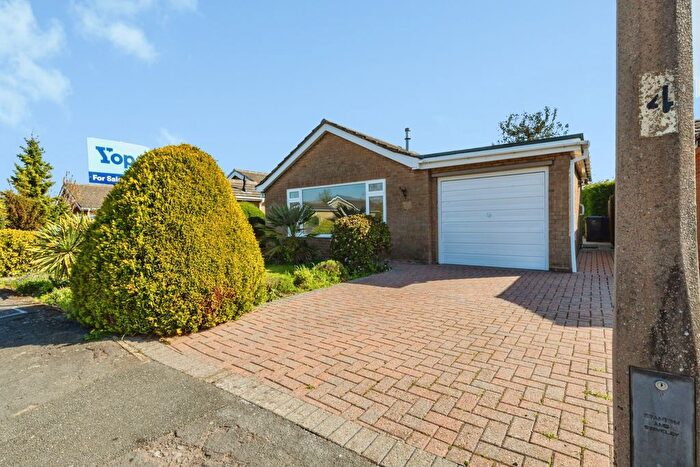 3 Bedroom Detached Bungalow For Sale In Mellows Close, Reepham, LN3
