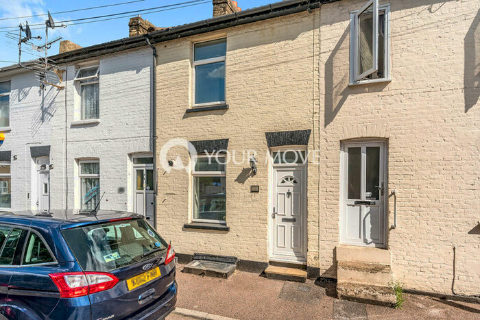 3 Bedroom Terraced House To Rent In Otway Street, Gillingham, Kent, ME7