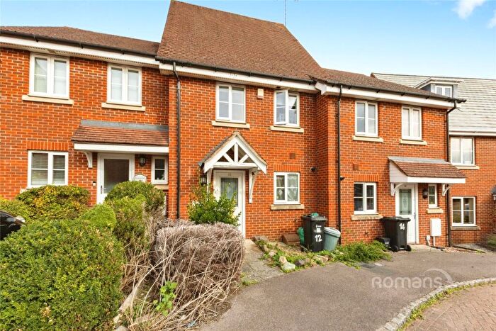 3 Bedroom Town House To Rent In Ducketts Mead, Shinfield, Reading, RG2