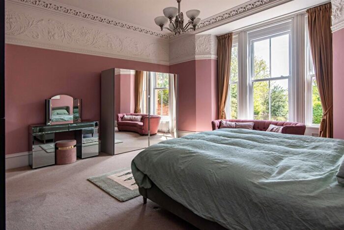 4 Bedroom Apartment To Rent In , North Road, NG7
