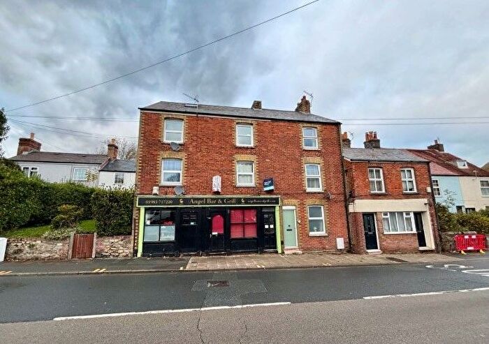 3 Bedroom Flat For Sale In B Carisbrooke High Street, Newport, Isle Of Wight, PO30