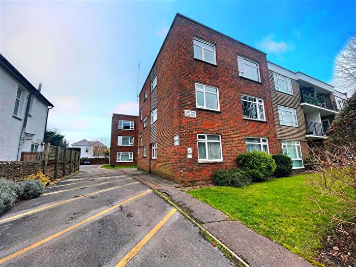 2 Bedroom Flat To Rent In Clifton Road, Worthing, BN11