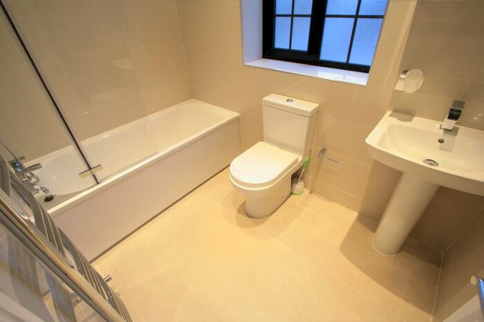 1 Bedroom Flat To Rent In Totterdown Street, Tooting, SW17