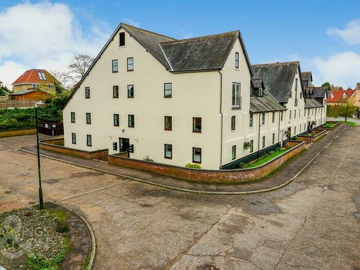 2 Bedroom Maisonette To Rent In The Maltings, Staithe Road, Bungay, NR35