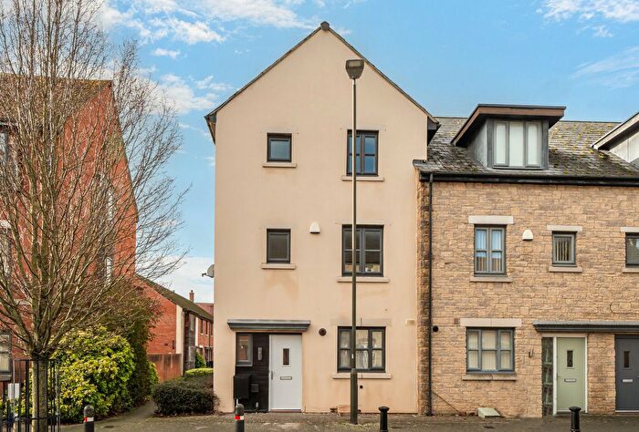 5 Bedroom End Terrace House For Sale In Typhoon Way, Brockworth, Gloucester, GL3