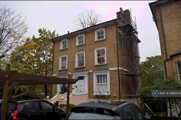 2 Bedroom Flat To Rent In Glasfryn House, Harrow, HA2