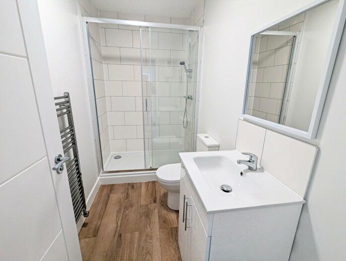 1 Bedroom Flat To Rent In Scarborough Street, Irthlingborough, NN9