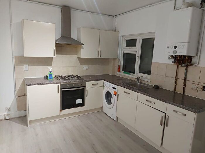 2 Bedroom Terraced House To Rent In Queens Road, London, E17