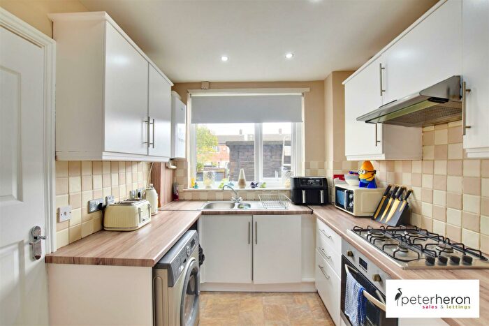 3 Bedroom End Of Terrace House For Sale In Bathgate Avenue, Town End Farm, Sunderland, SR5