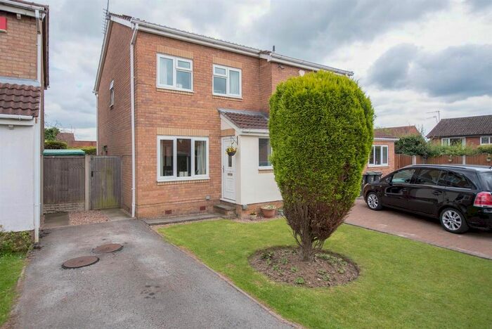3 Bedroom Semi-Detached House To Rent In Goodman Close, Giltbrook, Nottingham, NG16