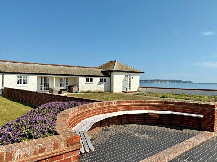 3 Bedroom Bungalow For Sale In Westover Road, Milford On Sea, Lymington, Hampshire, SO41