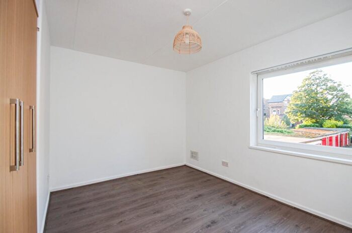 2 Bedroom Apartment To Rent In Manor Avenue, Urmston, Manchester, M41