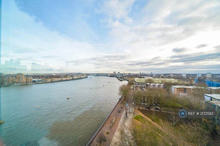 2 Bedroom Flat To Rent In Aragon Tower, London, SE8