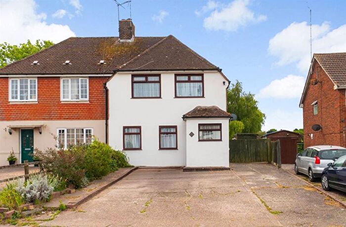 3 Bedroom Semi Detached House For Sale In School Lane, Herne Bay, CT6