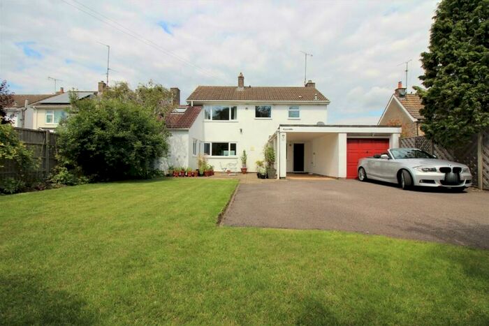 4 Bedroom Detached House For Sale In Townsend Lane, Almondsbury, Bristol, BS32