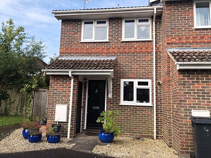 2 Bedroom End Of Terrace House To Rent In Blackcap Close, Rowlands Castle., PO9