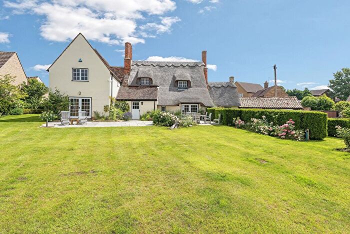 5 Bedroom Detached House For Sale In High Street, Alconbury, Cambs, PE28