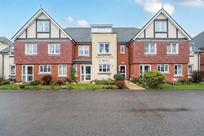 1 Bedroom Retirement Property For Sale In Greenacres Lodge, Warlingham, Surrey, CR6