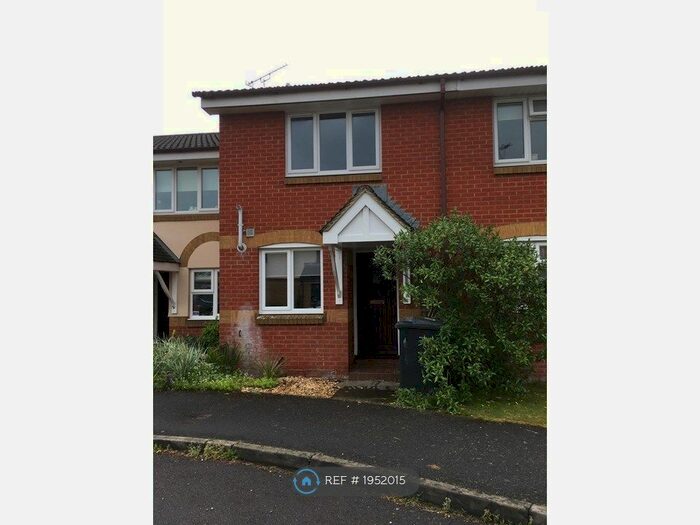 2 Bedroom Terraced House To Rent In Kingfisher Drive, Devizes, SN10