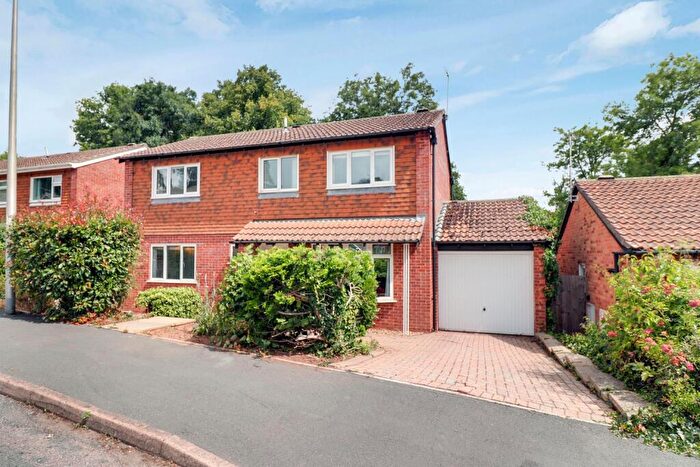 4 Bedroom Detached House For Sale In Valley Way, Exmouth, EX8