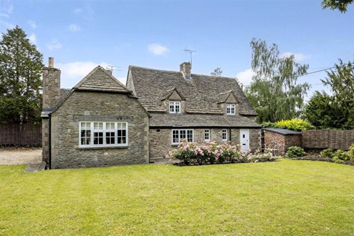 3 Bedroom Cottage For Sale In Ampney St. Mary, Gloucestershire, GL7